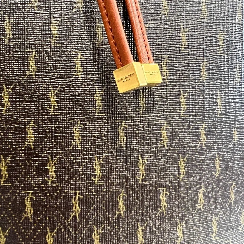 Saint Laurent Le Monogramme leather-trimmed printed coated-canvas bucket bag - Picture 12 of 16